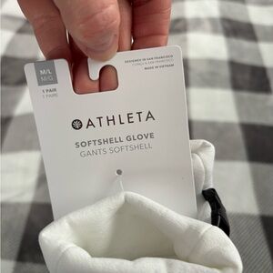 Athleta Softshell Gloves in White